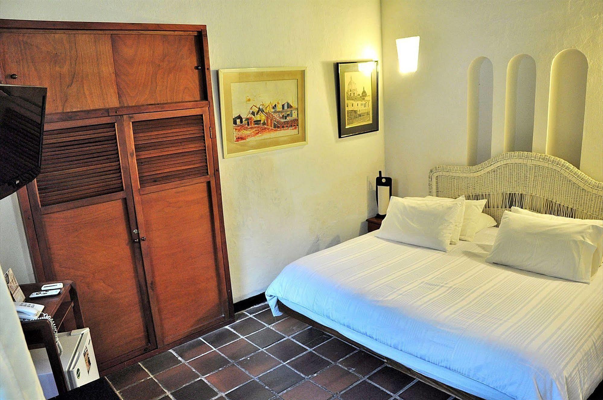 Hotel Puertas De Cartagène Extérieur photo